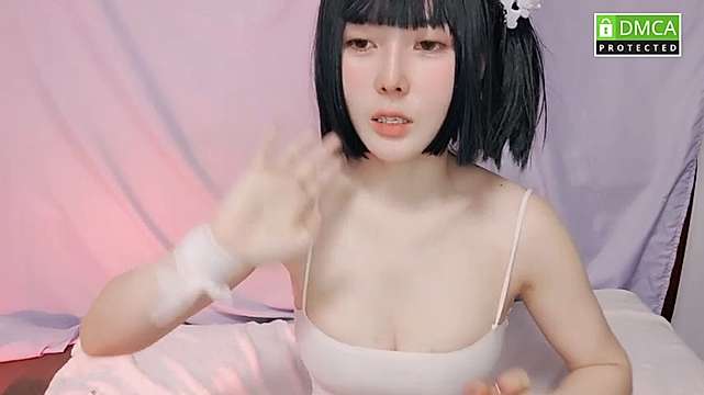 Shanshan-33 naked stripping on cam for live sex video chat