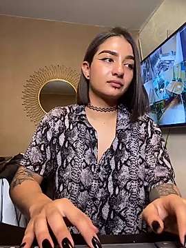 Angelica_Foxer naked stripping on cam for live sex video chat