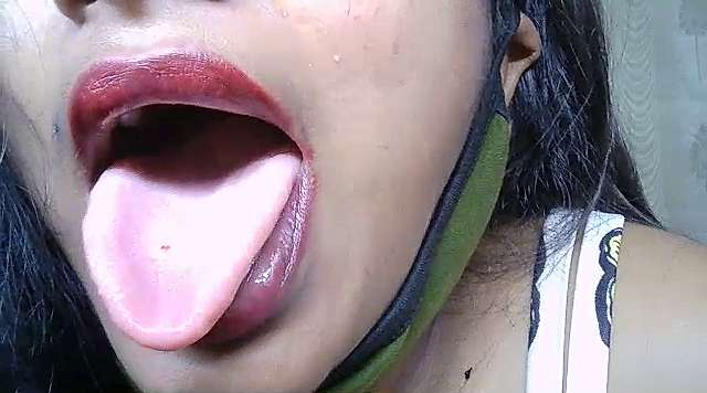 chitra4u naked stripping on cam for live sex video chat