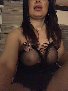SWEET_ARIANNA naked stripping on cam for live sex video chat