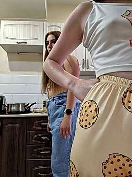 1Sexadventure naked stripping on cam for live sex video chat