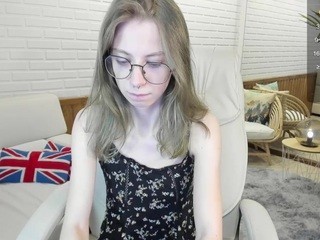 FionaYoumans naked Live Sex Chat Room