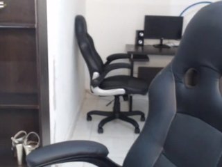Isa-sweet naked Live Sex Chat Room