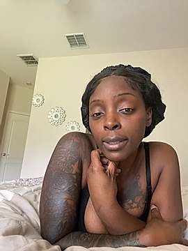 blackbeauty79 naked stripping on cam for live sex video chat