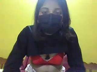 ElsaReed66 naked stripping on cam for live sex video chat