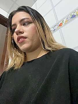 kazumi_tomiko naked stripping on cam for live sex video chat