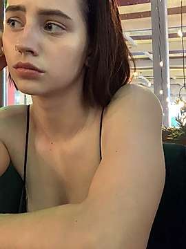 Milla__Morrison naked stripping on cam for live sex video chat