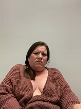 daisyloves6996 naked stripping on cam for live sex video chat