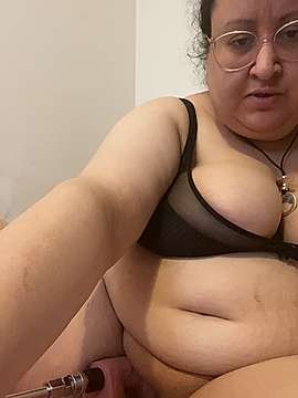 Ritamarocaine2 naked stripping on cam for live sex video chat