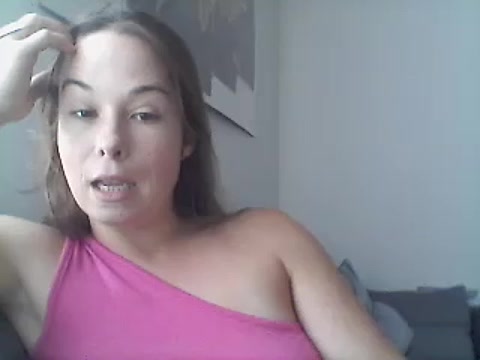 hardsweetybabe naked stripping on cam for live sex video chat
