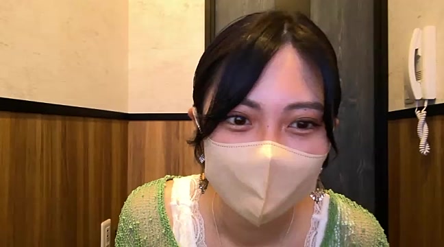 Renka-hh naked stripping on cam for live sex video chat