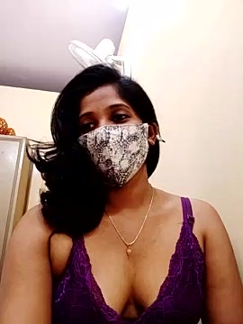alinalohan23 naked stripping on cam for live sex video chat
