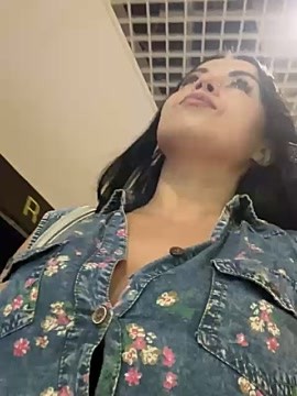 _MashenkaF naked stripping on cam for live sex video chat