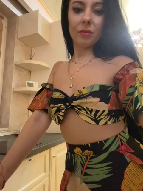 ArianaTurner naked stripping on cam for live sex video chat