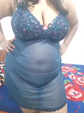 madamsuzzy naked stripping on cam for live sex video chat