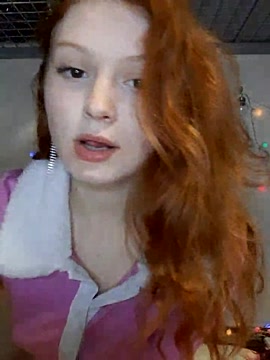 Sweet___cheeks naked stripping on cam for live sex video chat