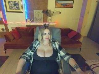 LuckFan naked Live Sex Chat Room