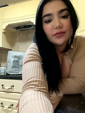 LunaMayXO naked stripping on cam for live sex video chat