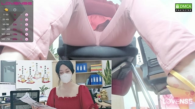 Office_Coffee_Mall_Gym naked stripping on cam for live sex video chat