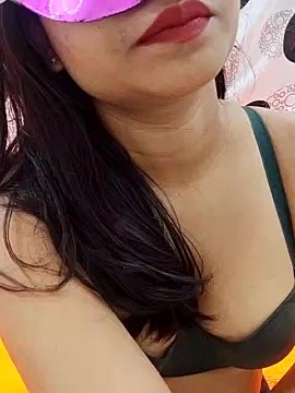 RaginiHot69 naked stripping on cam for live sex video chat