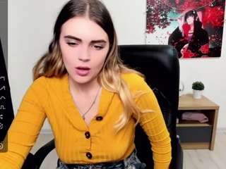 Carmelitta naked Live Sex Chat Room