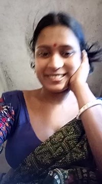 Cute-Pari22 naked stripping on cam for live sex video chat