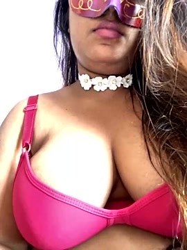 DuskyteenTiyana naked stripping on cam for live sex video chat