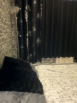 LinaaMausHH naked stripping on cam for live sex video chat