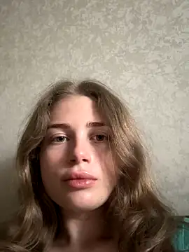 Amanda3101 naked stripping on cam for live sex video chat