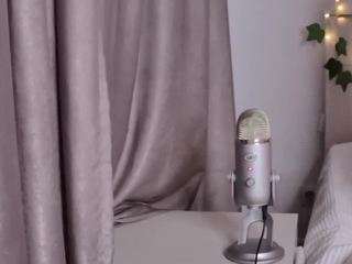 Floweramelia naked Live Sex Chat Room