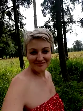 SexyEnchantresses naked stripping on cam for live sex video chat