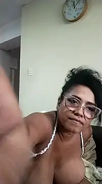 Yameil naked stripping on cam for live sex video chat