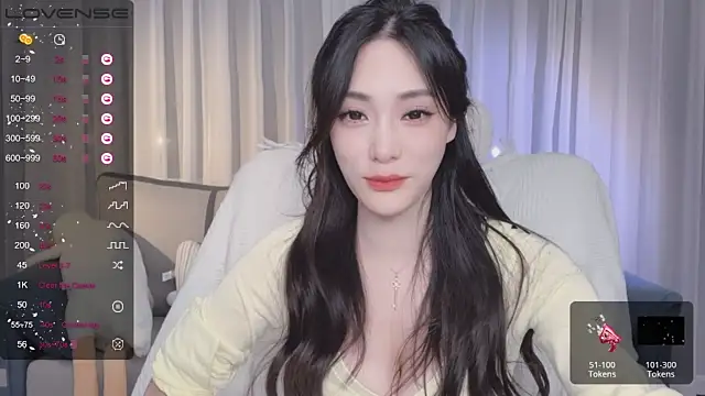uuxiaocai naked stripping on cam for live sex video chat