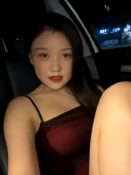 eightsister naked stripping on cam for live sex video chat