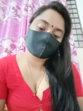 ive– naked stripping on cam for live sex video chat