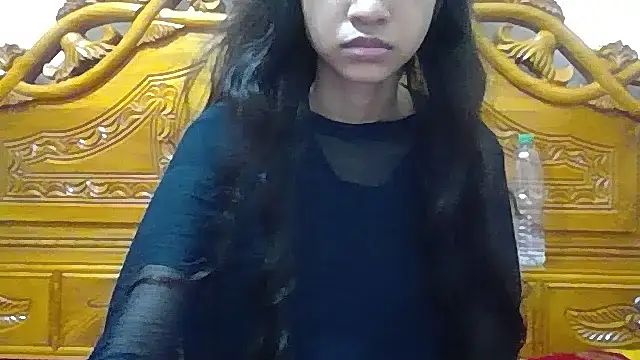 Naylaah naked stripping on cam for live sex video chat