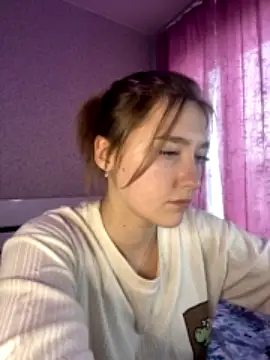 OLIVIA_963 naked stripping on cam for live sex video chat