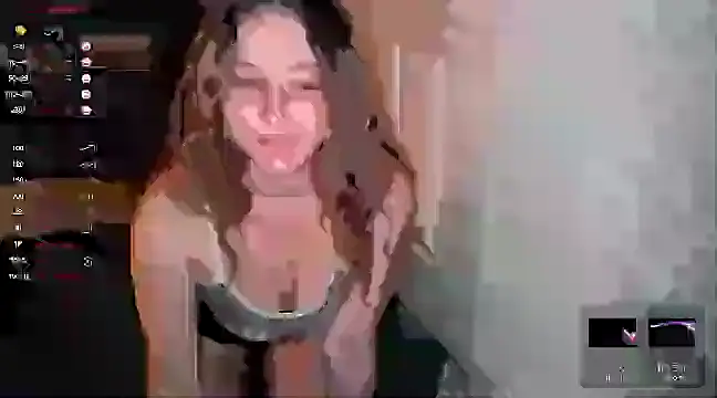 babyygurll9 naked strip on cam for live sex video chat
