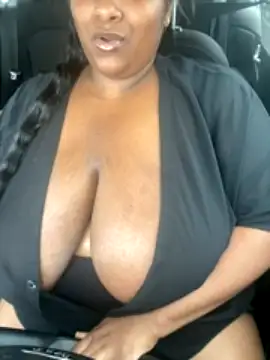 biqFINE naked strip on cam for live sex video chat
