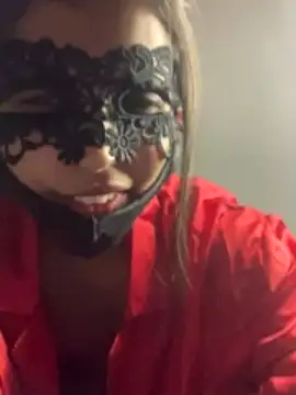 Cute_Selina naked strip on cam for live sex video chat