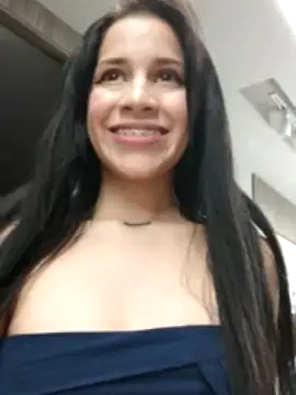 LynnSam_ naked strip on cam for live sex video chat