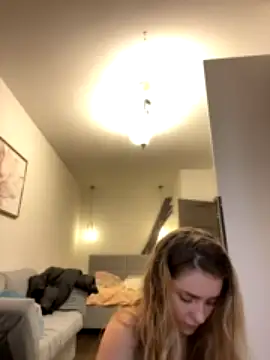 MariiD naked strip on cam for live sex video chat