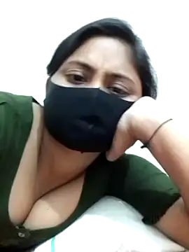 Ria_- naked stripping on cam for live sex video chat