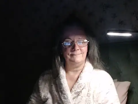 sexy_lamaya naked strip on cam for live sex video chat