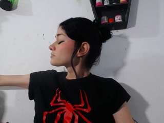 anne-white nude Live Sex Chat Room in CamSoda