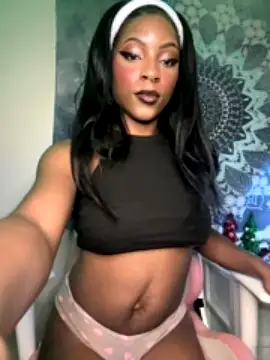 evathegoddess naked strip on cam for live sex video chat