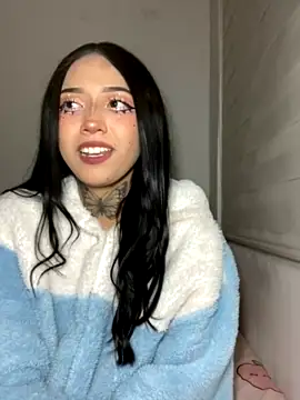 Hyoryyyy naked strip on cam for live sex video chat