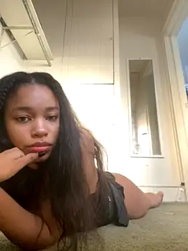 Kayla_Ari naked strip on cam for live sex video chat