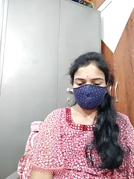 Keerthi-Telugu naked strip on cam for live sex video chat