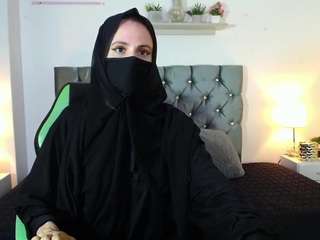 LailaIsa nude Live Sex Chat Room in CamSoda